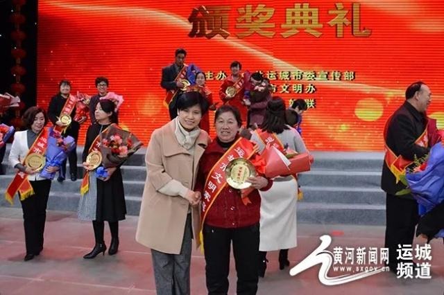 午仁翠